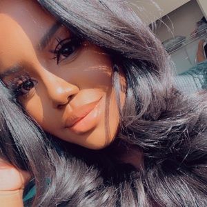 Meet your Posher, Janessa